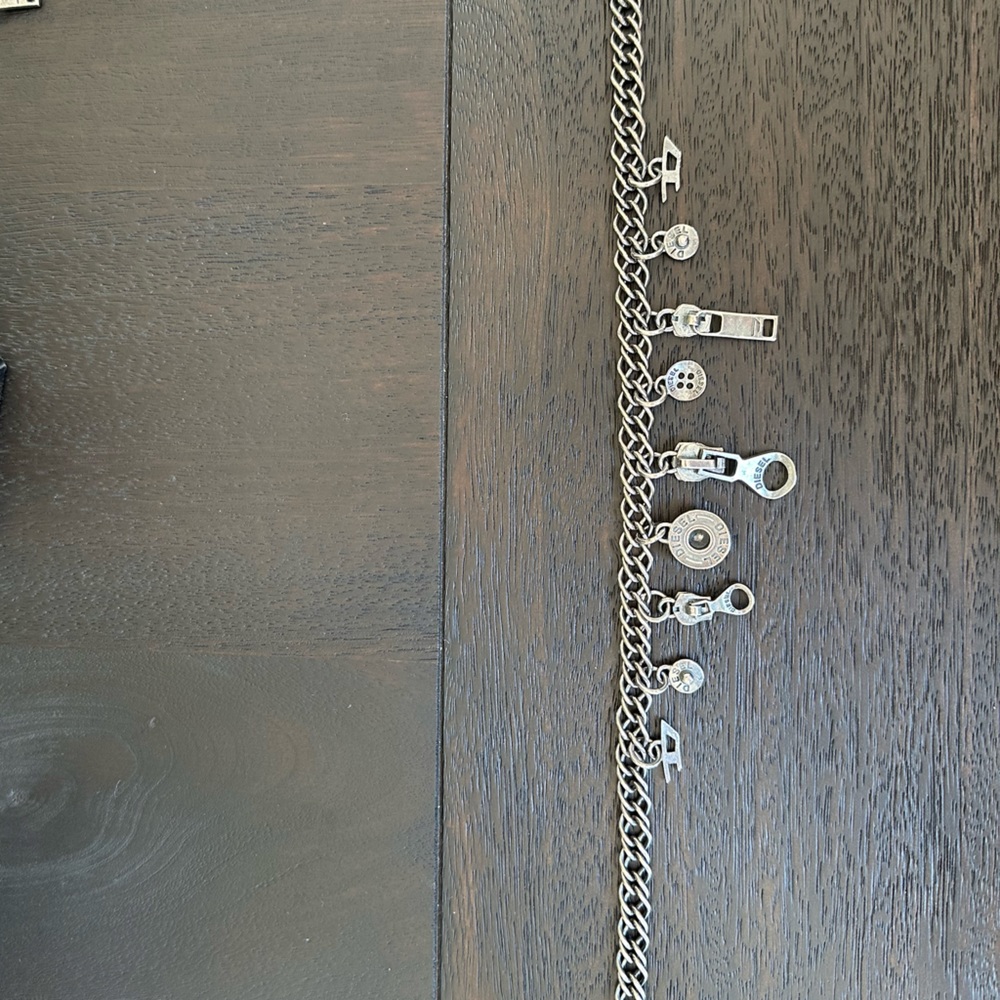 Diesel vintage sterling silver denim fastener charm necklace. - Picture 6 of 6